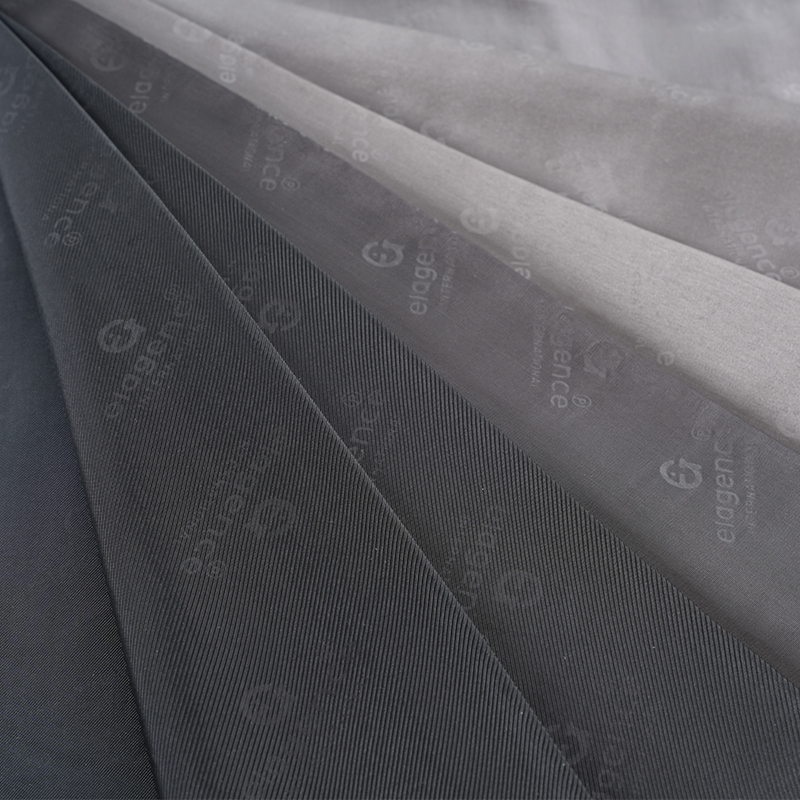 Doublure gaufrée en sergé A/V