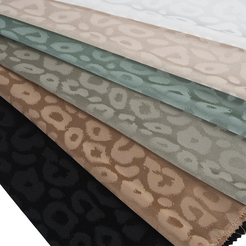 Jacquard Léopard Satin Extensible 50/75