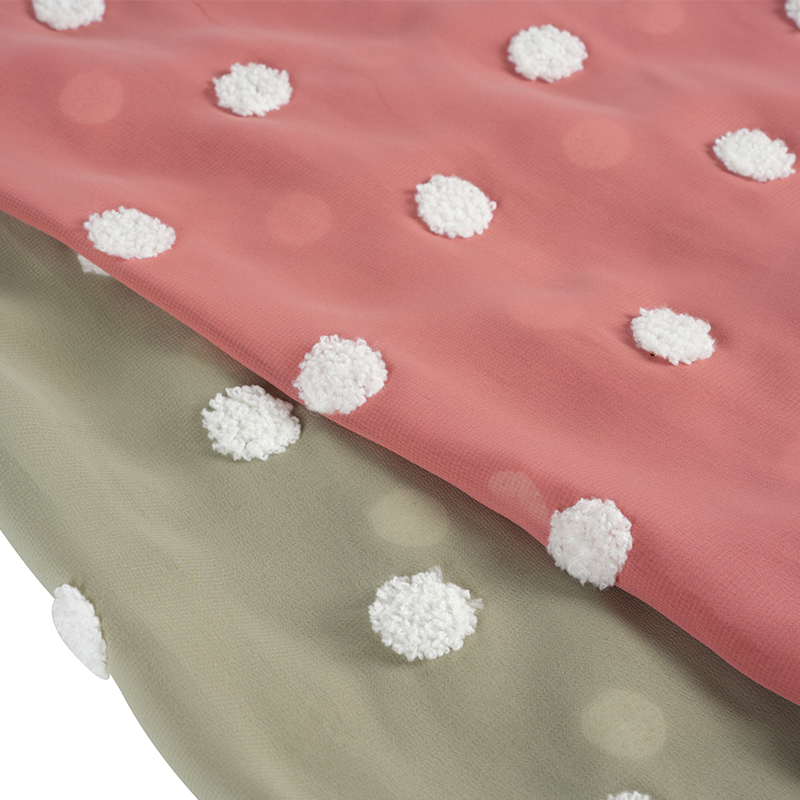 Mousseline plate 75d/18t avec tissu de broderie de serviette