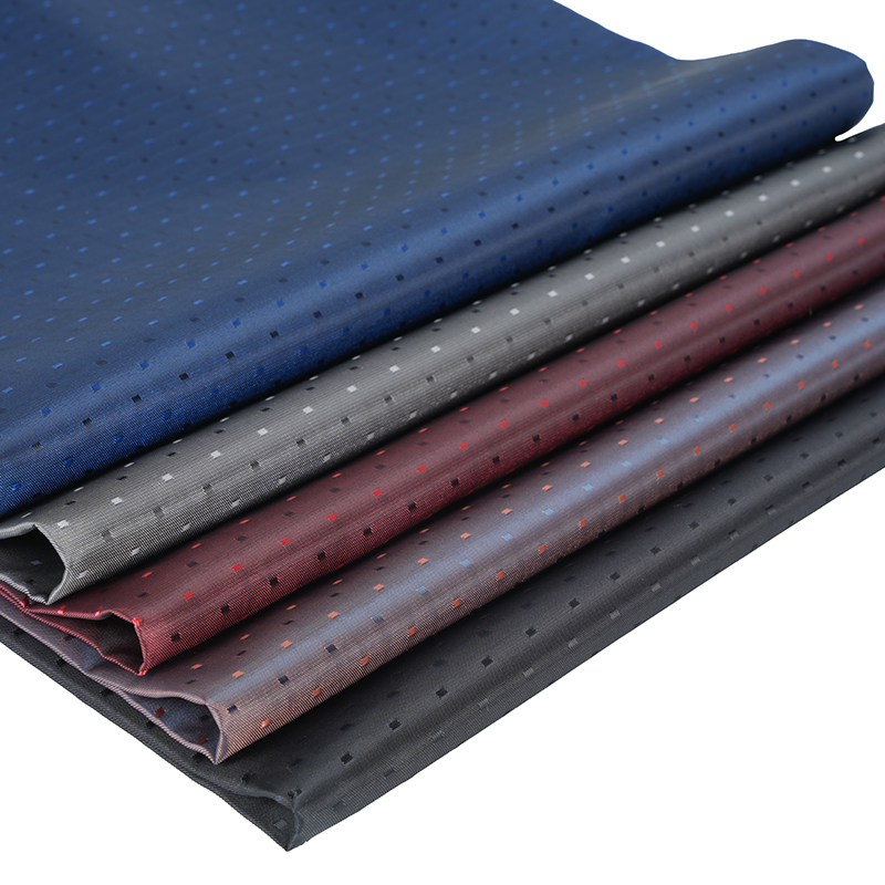 Teinture cationique en jacquard à petits points carrés