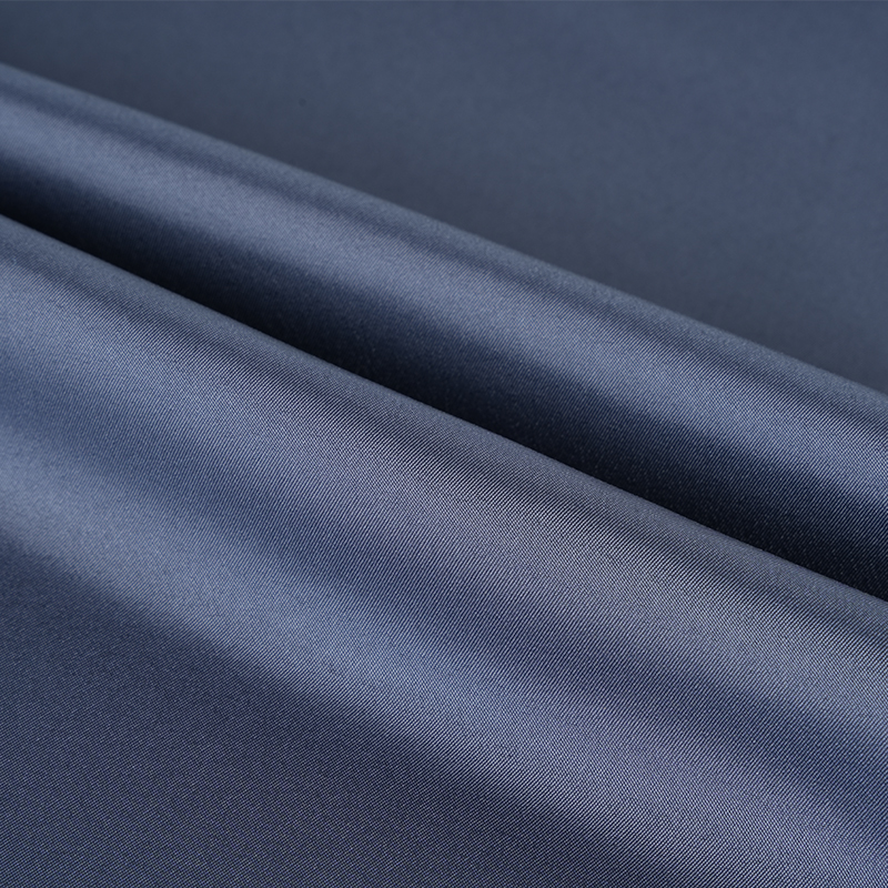 Tissu de teinture en soie Shumei diagonale 2/1 hautement élastique 50D * 75D