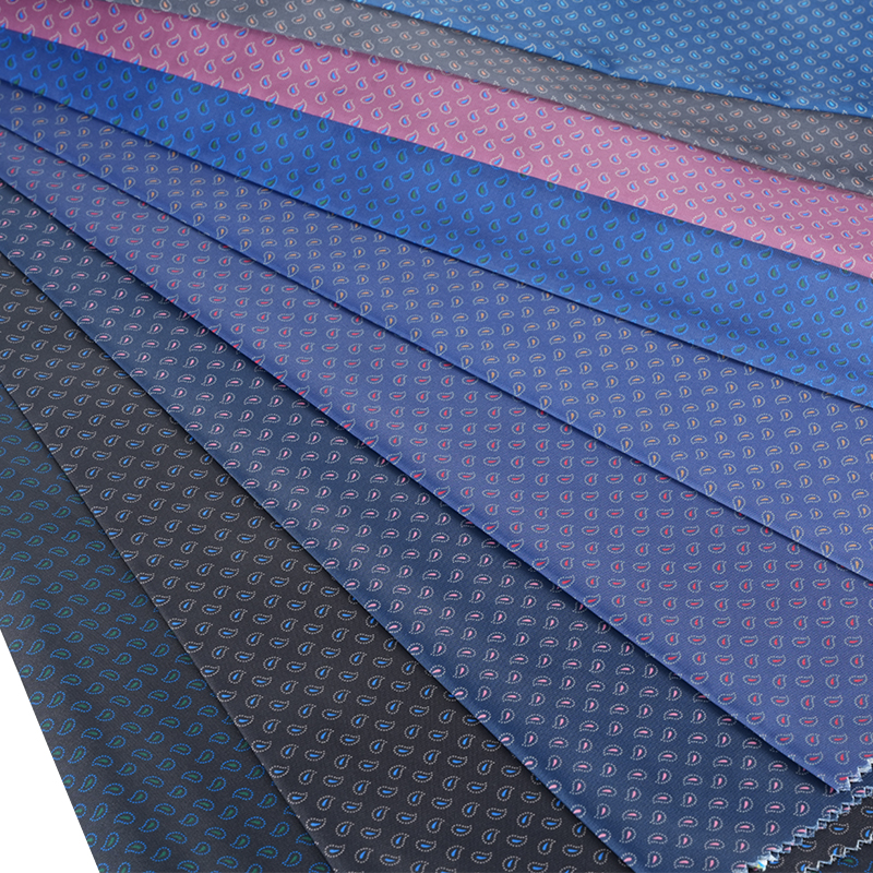 Tissu imprimé petites noix de cajou Schmidt Silk