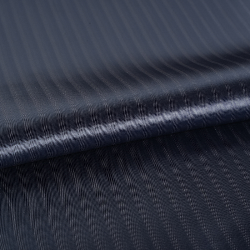 Tissu à rayures cachées en satin PV